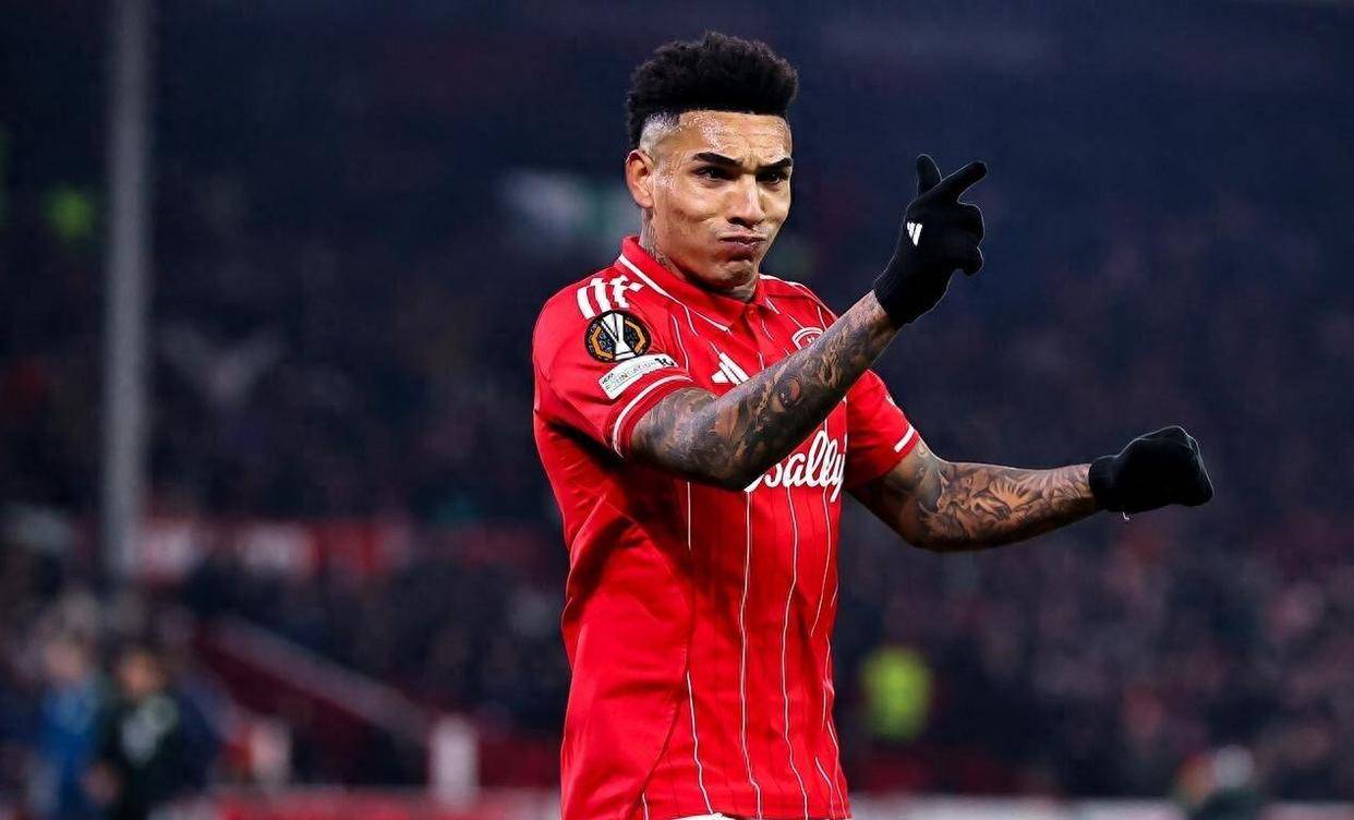 ทีมที่กำลังดิ้นรนในพรีเมียร์ลีกถล่มทีมม้ามืดยูโรปาลีก? น็อตติงแฮม ฟอเรสต์ ทีมอันดับที่ 17 พลิกสถานการณ์อย่างน่าตกใจในบ้านเมื่อคืนนี้ _เฟเรนซ์วารอส_ _การแข่งขัน_ _ยูโรปาลีก_